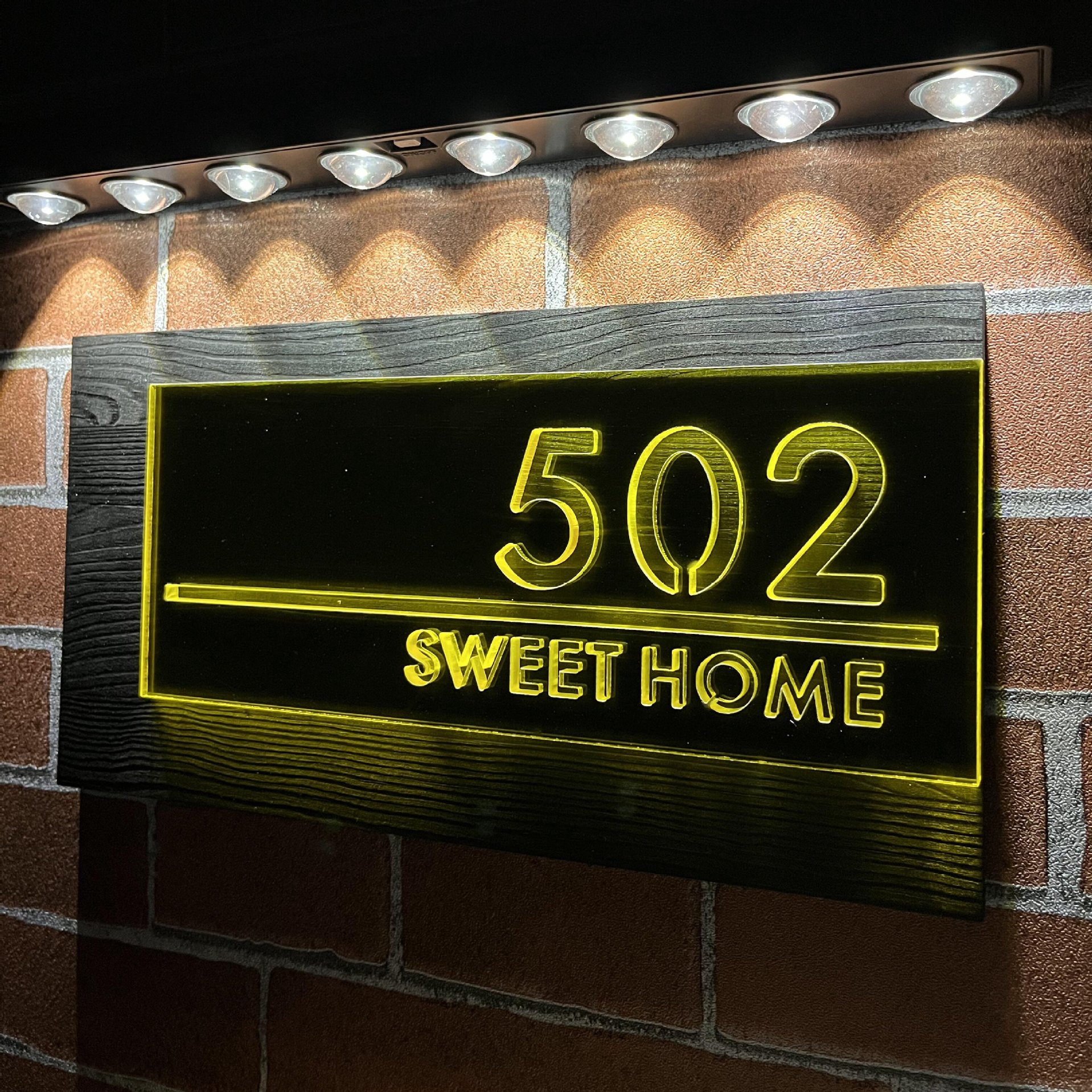 Custom Wooden Solar Powered Ad – Outdoor Power Number recenzja i cena