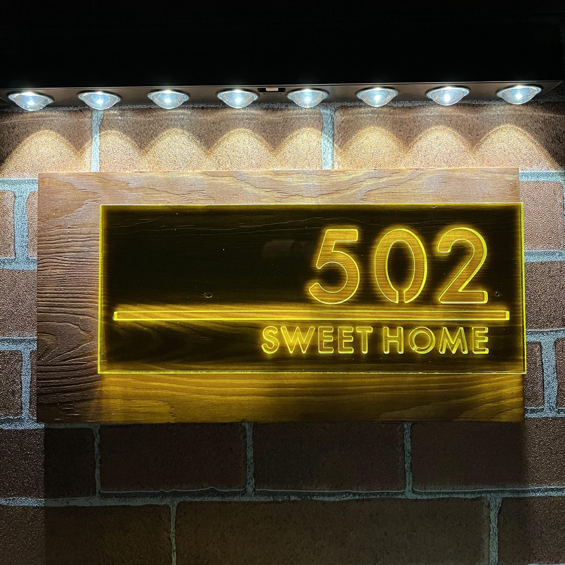 Custom Wooden Solar Powered Ad – Outdoor Power Number recenzja i cena